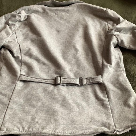 Coldwater Creek heather gray, long sleeve jacket.  Size 8. - Picture 10 of 13